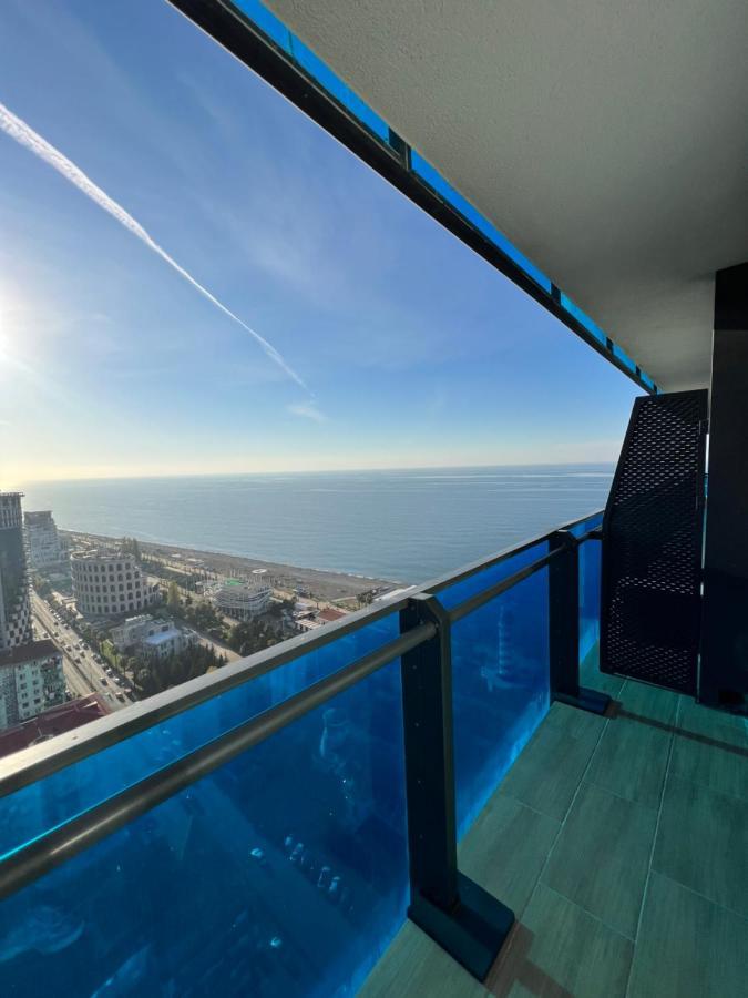 Aparthotel In City Batumi Exterior photo
