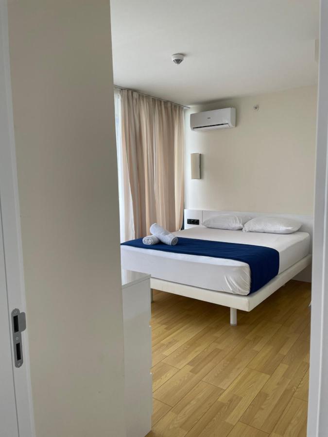 Aparthotel In City Batumi Exterior photo